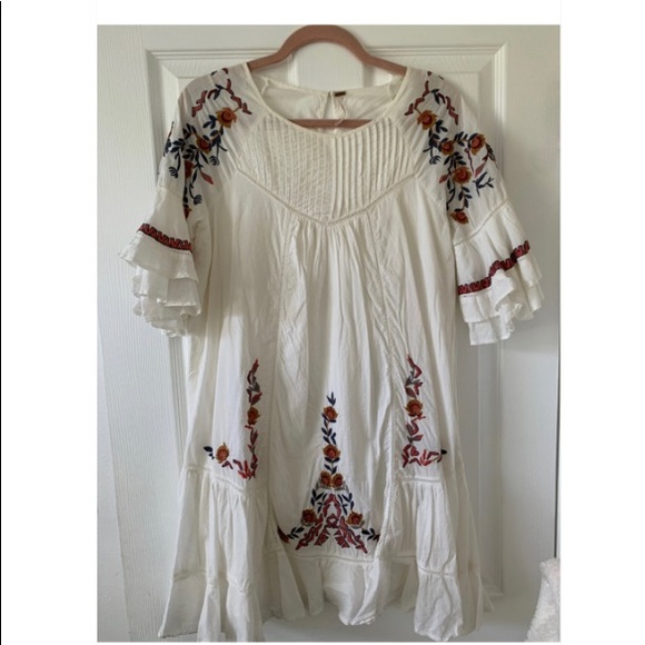 Free People White Embroidered Dress M - Picture 1 of 2